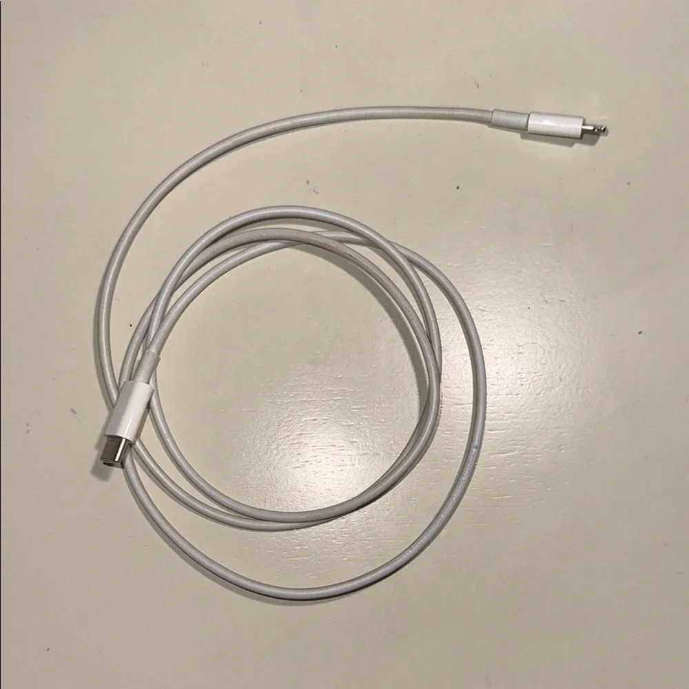 Apple White Charging Cable